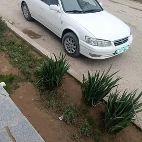 Toyota Camry 1998