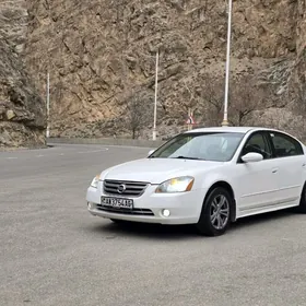 Nissan Altima 2003