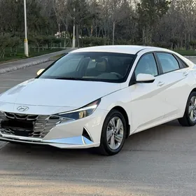 Hyundai Elantra 2023
