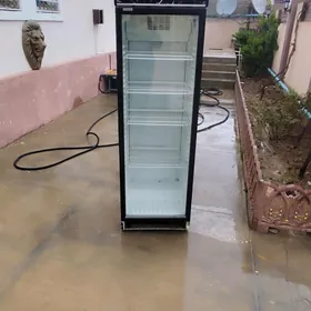 Witrina Holodinnik Satlyk