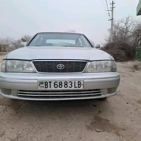 Toyota Avalon 1999