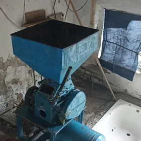 UN   eleyan    degirmen