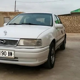 Opel Vectra 1990