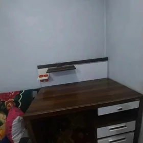 Krowat,ṣfoner,stol