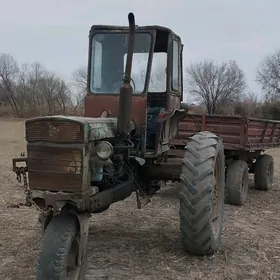 MTZ T-28 1982