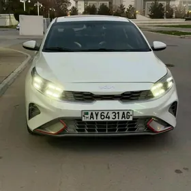 Kia Forte 2021