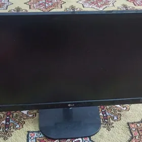 Monitor LG 22-lik