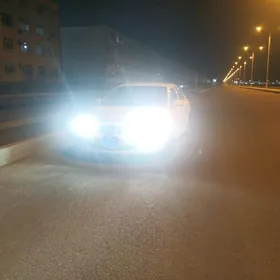 Öz maşynmda iş gozleyan