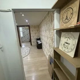 ОТ ХОЗЯИНА 30 мкр 1- комнатная