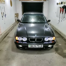 БМВ е34 запчатлар