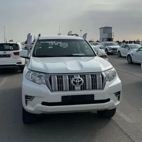 Toyota Land Cruiser Prado 2023