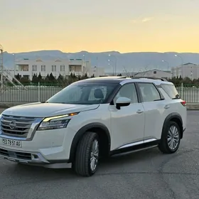 Nissan Pathfinder 2022