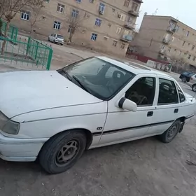 Opel Vectra 1990