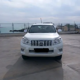 Toyota Land Cruiser Prado 2012