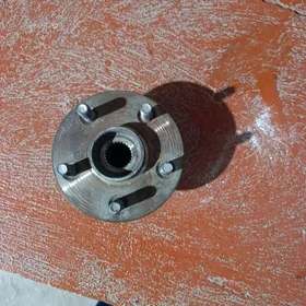 ТАYOTA КАРОЛЛА СТУПИТЦА