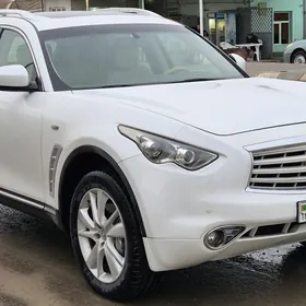 Infiniti FX 2012