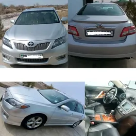 Toyota Camry 2010