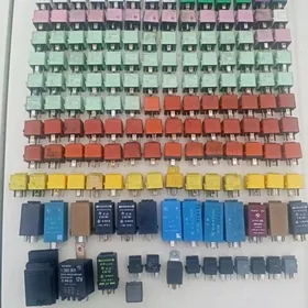 bmw pradahnitel rele knopka