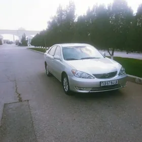 Toyota Camry 2005