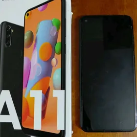 Телефон Samsung Galaxy A11