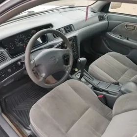 Toyota Camry 2001