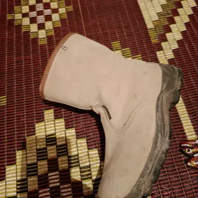 фирменные сапоги