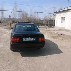 Opel Vectra 1993