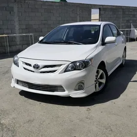 Toyota Corolla 2013