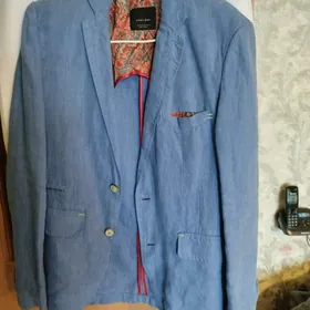 костюм  новый на подростка