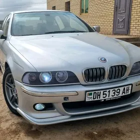 BMW E39 2001