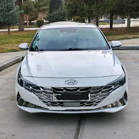 Hyundai Elantra 2021