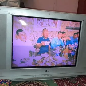 LG Turbo Telewizor Bar.