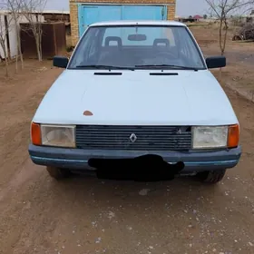 Renault Europa 19 1993