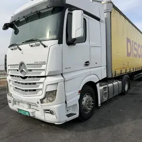 Mercedes-Benz ACTROS 3331 2014