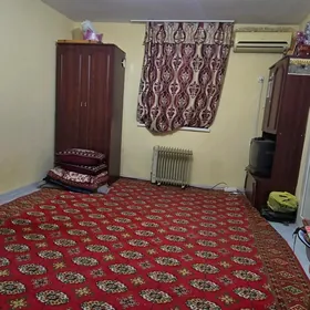 Satlyk 3/1 etajy 1 kom 35m²