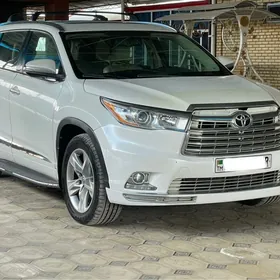 Toyota Highlander 2015