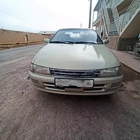 Toyota Carina 1992