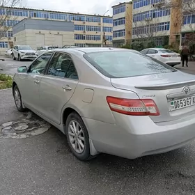 Toyota Camry 2010