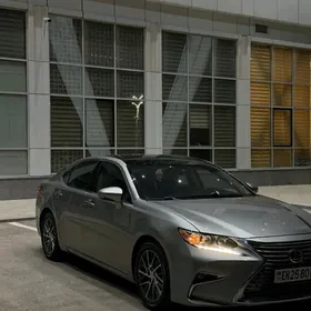 Lexus ES 350 2016