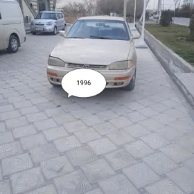 Toyota Camry 1996