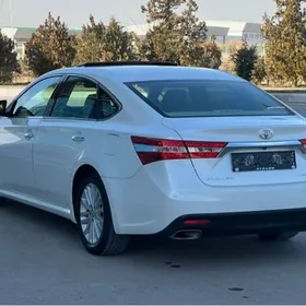 Toyota Avalon 2013