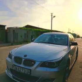BMW E60 2004