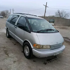 Toyota Previa 1993