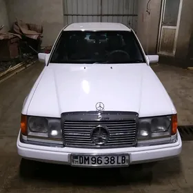 Mercedes-Benz 230E 1985