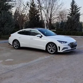 Hyundai Sonata 2022