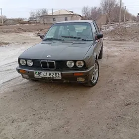 BMW 325 1990