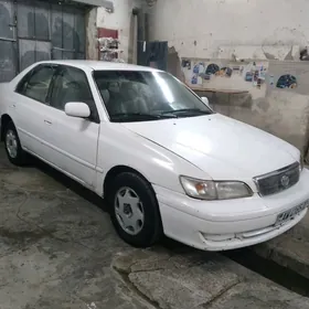Toyota Corona 1998