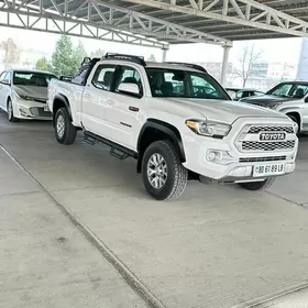 Toyota Tacoma 2021