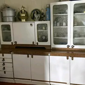 Кухонный гарнитур. Румынский.