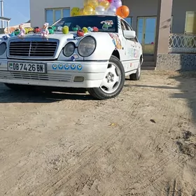 Mercedes-Benz E420 1997